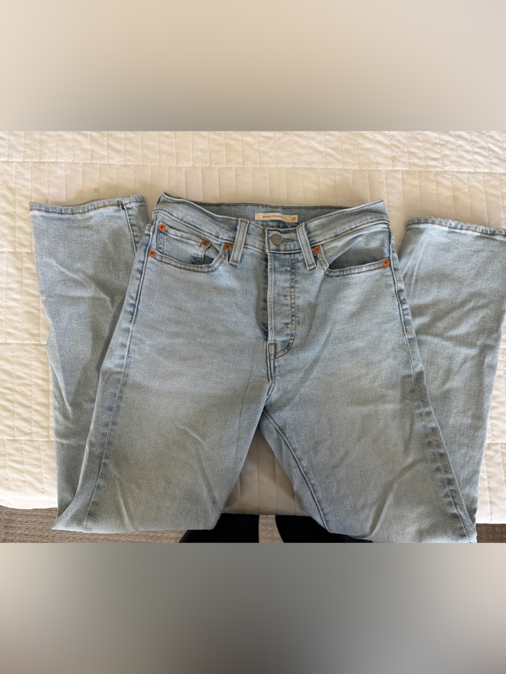 Women’s Levi’s wedgie straight jeans